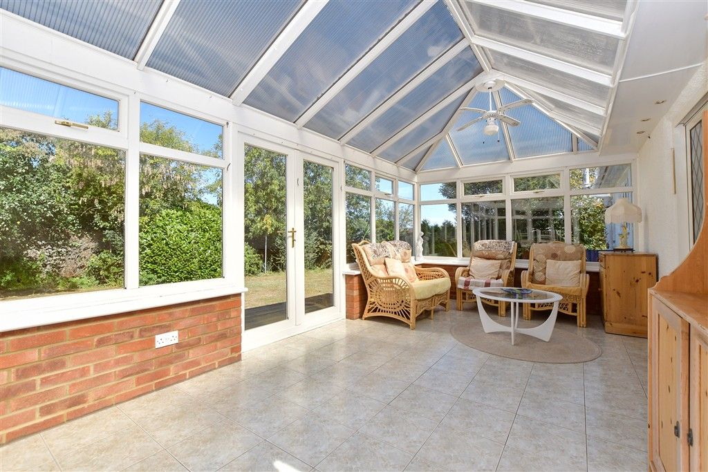 Property photo 2 of 14 Conservatory