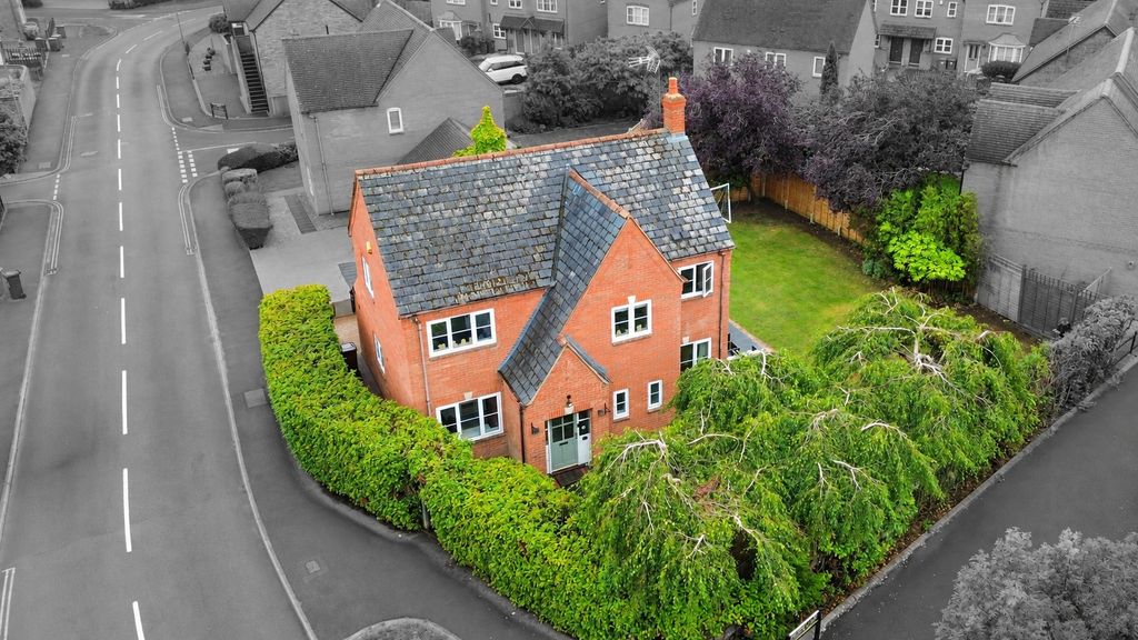 Property photo 1 of 27 5454140