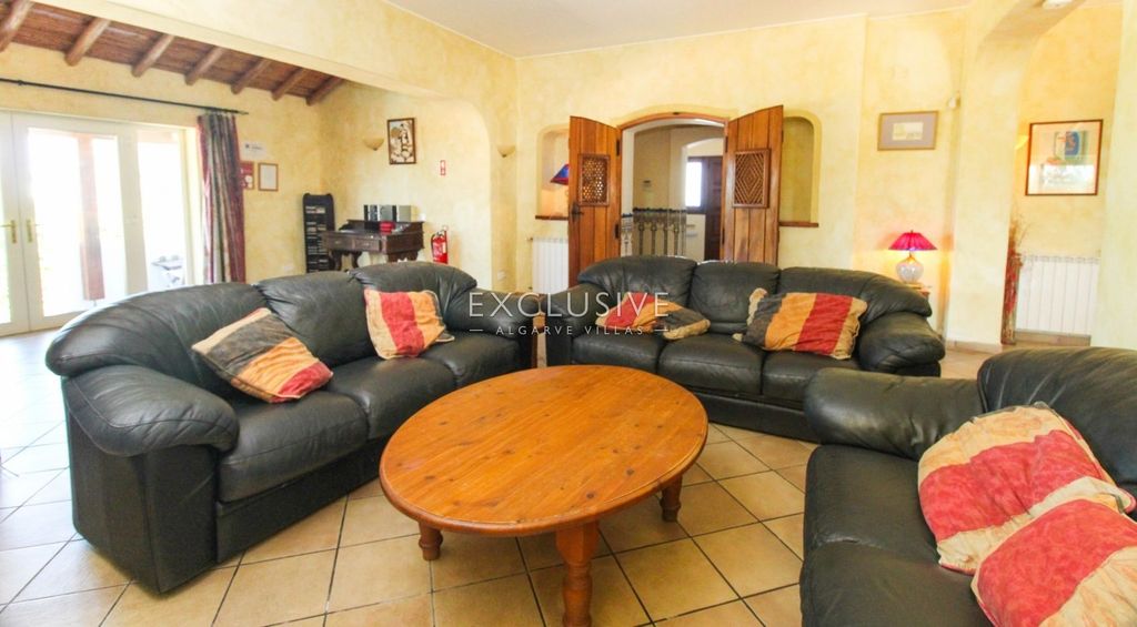 Property photo 3 of 30