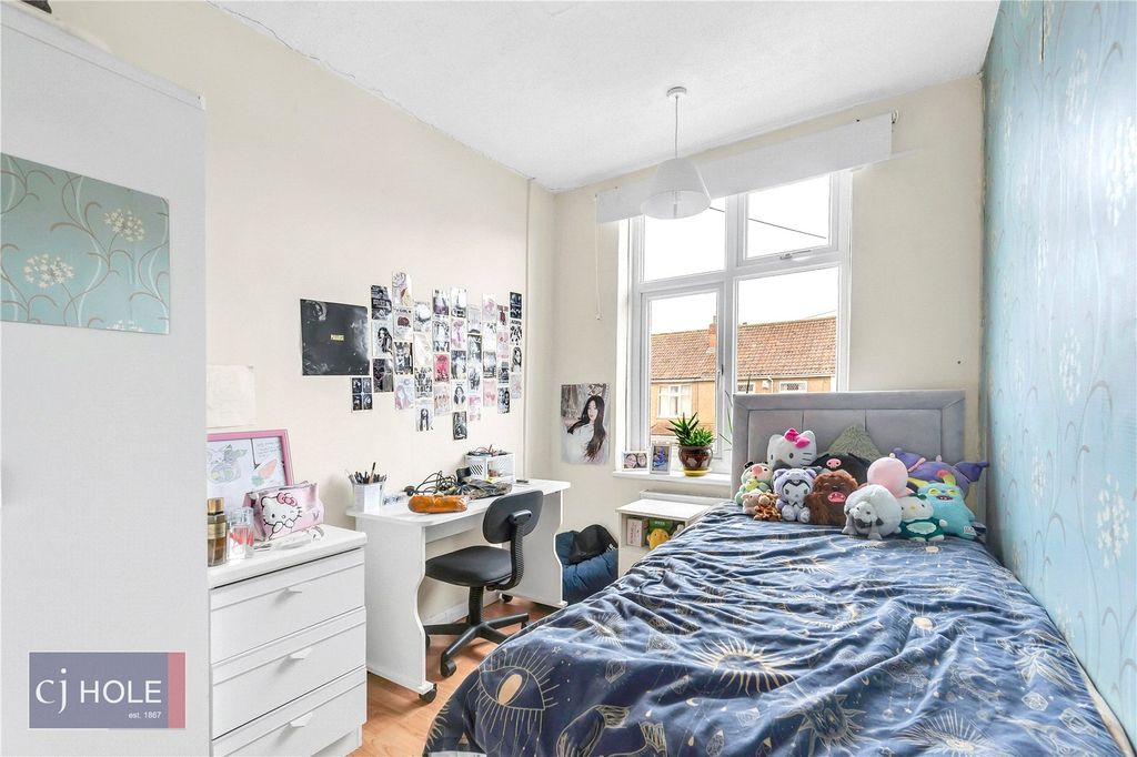 Property photo 2 of 13 Picture No. 60