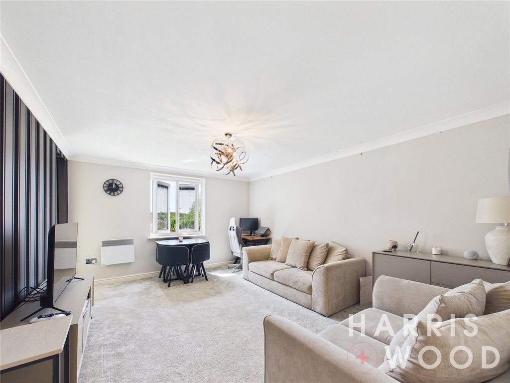 Property photo 3 of 12 Picture No. 34
