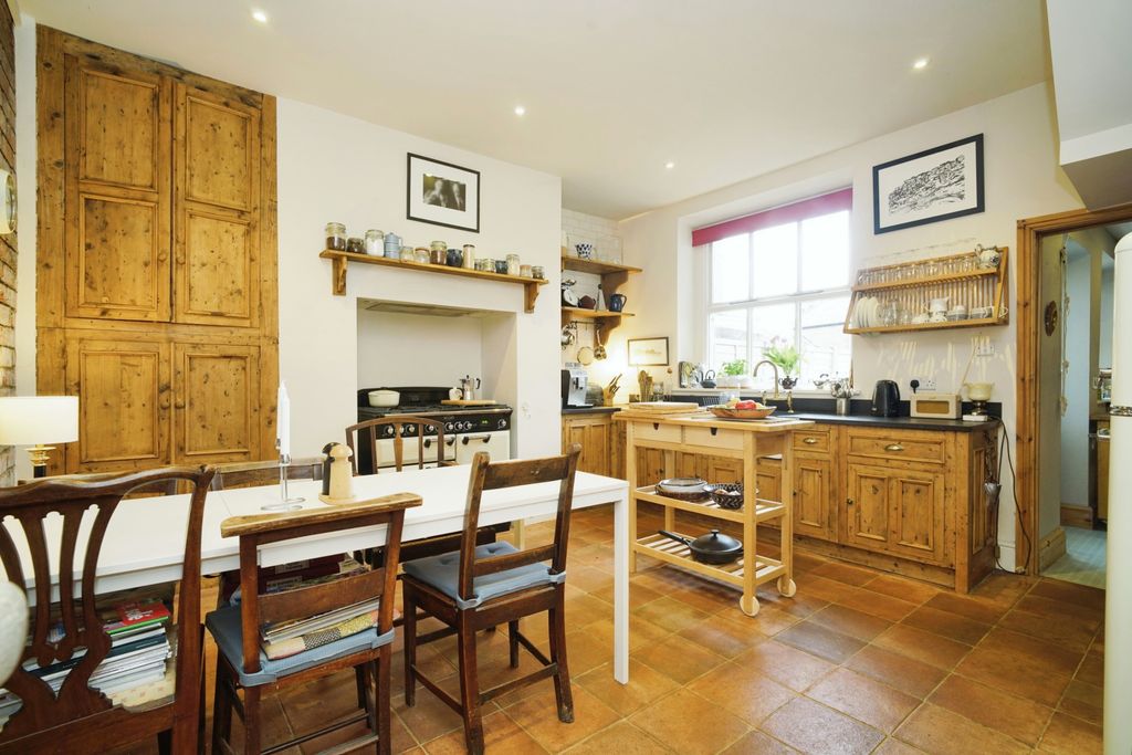 Property photo 3 of 15 Dining Room/Kitchen