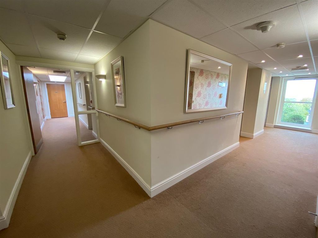 Additional image 12 of 1 bed flat to rentVictoria Road, Malvern WR14