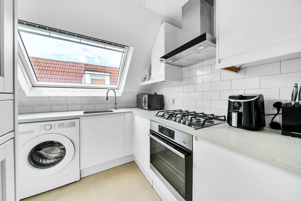 Property photo 3 of 13 Picture No. 07