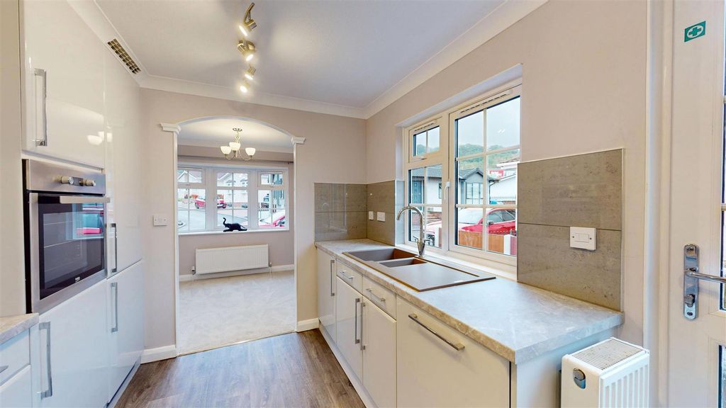 Property photo 3 of 16 53-Pont-Pentre-Park-08272026_130951.Jpg