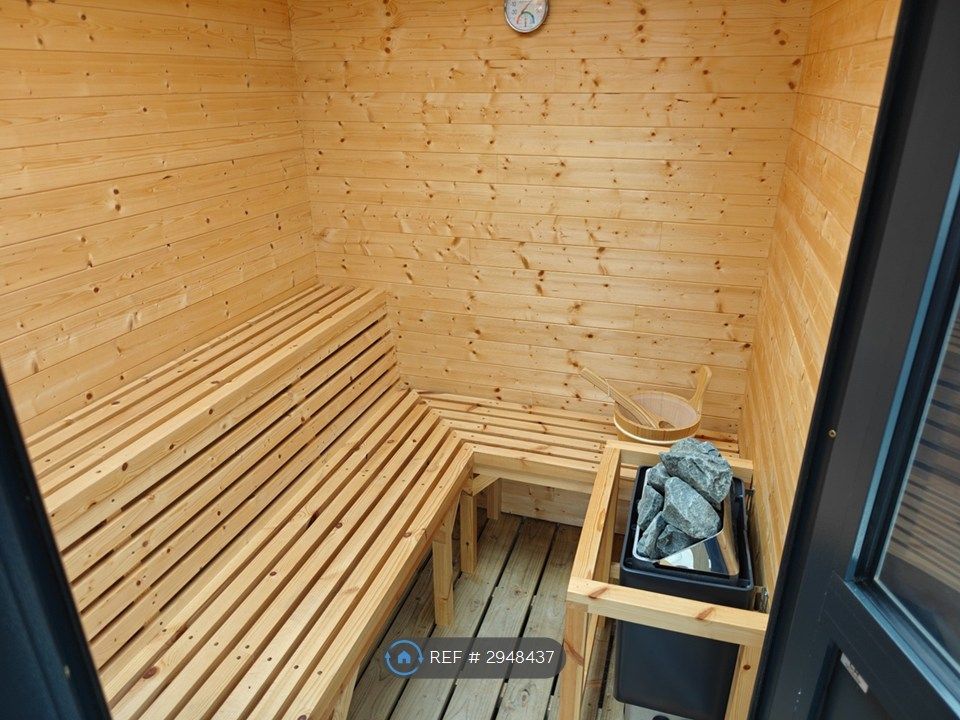 Property photo 3 of 30