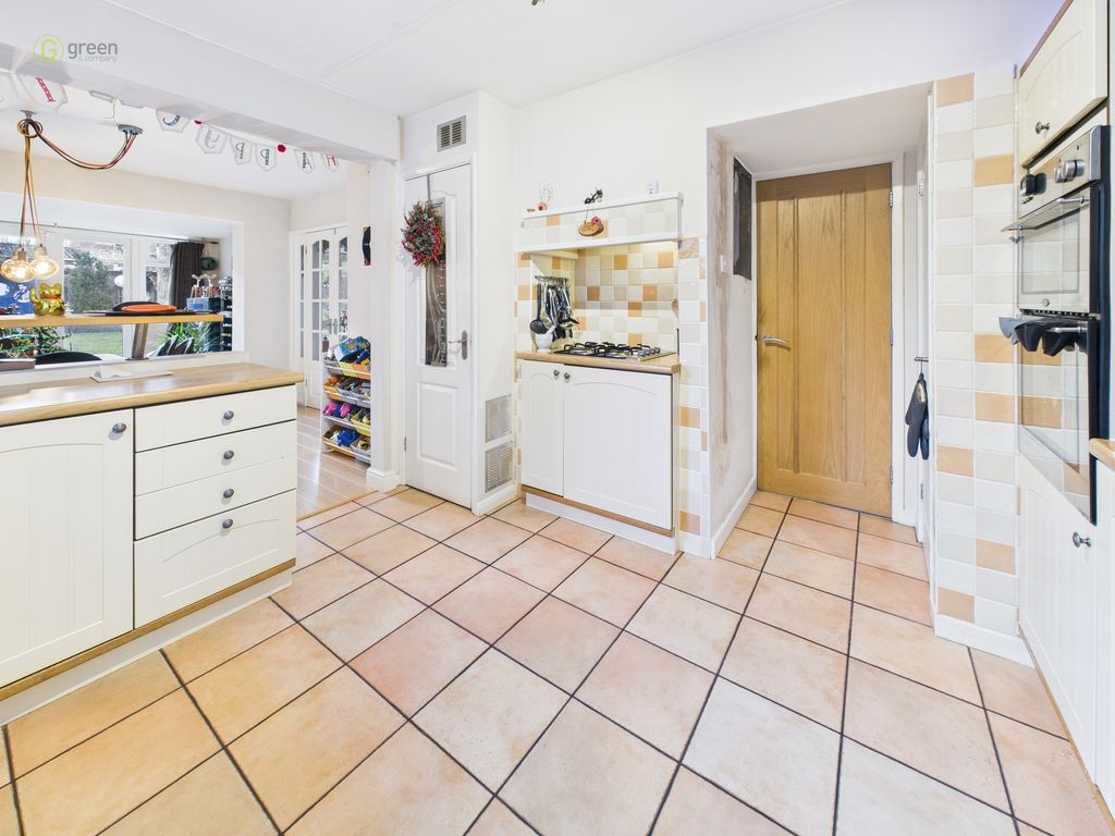 Property photo 2 of 42 Cam04425G0Pr0312Still014