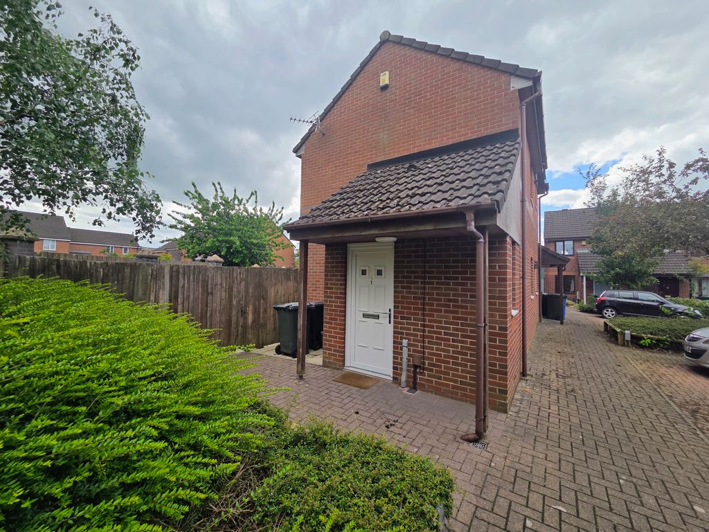 Property photo 1 of 15