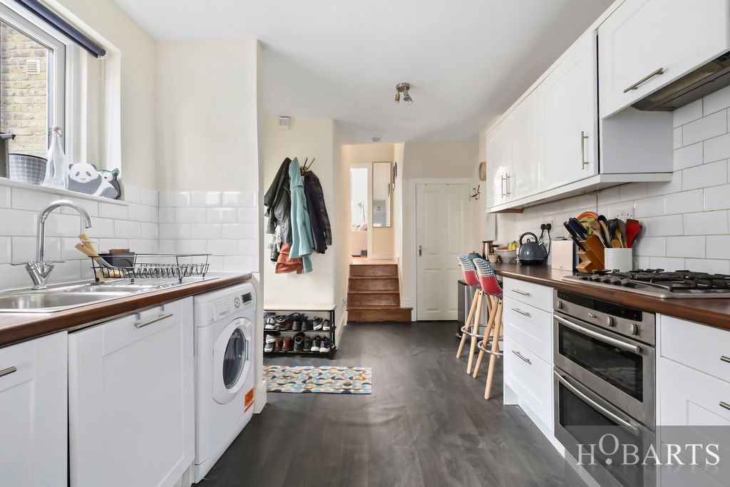 Property photo 2 of 14 Gallery