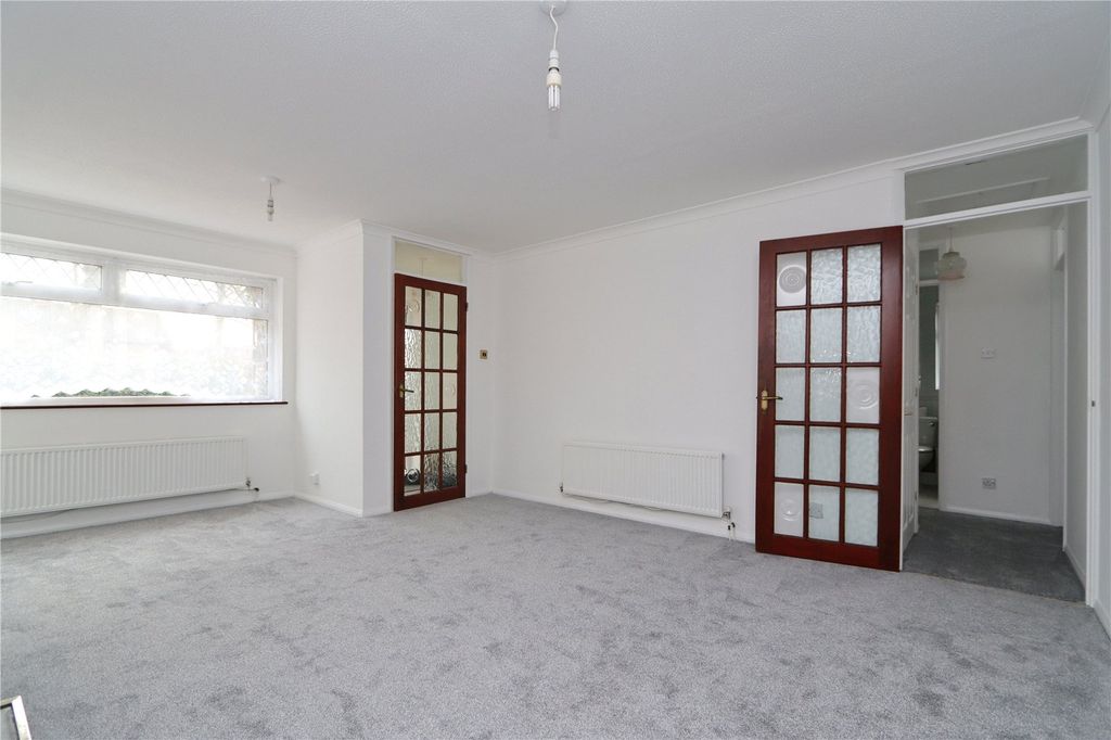 Property photo 2 of 15 Picture No. 04