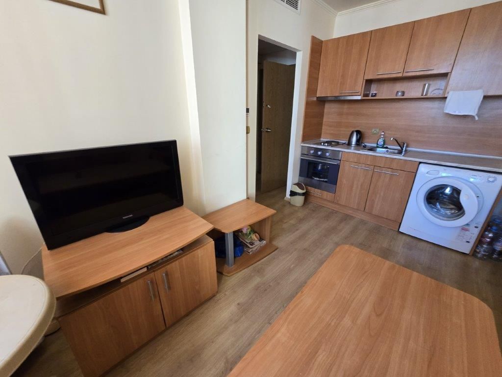 Property photo 3 of 24