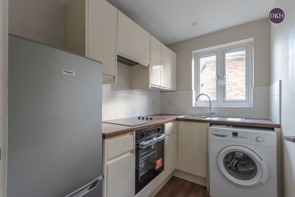 Property photo 3 of 12 Picture No. 09