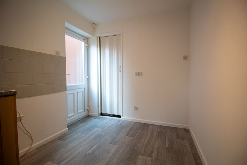 Property photo 3 of 12 Img_8685