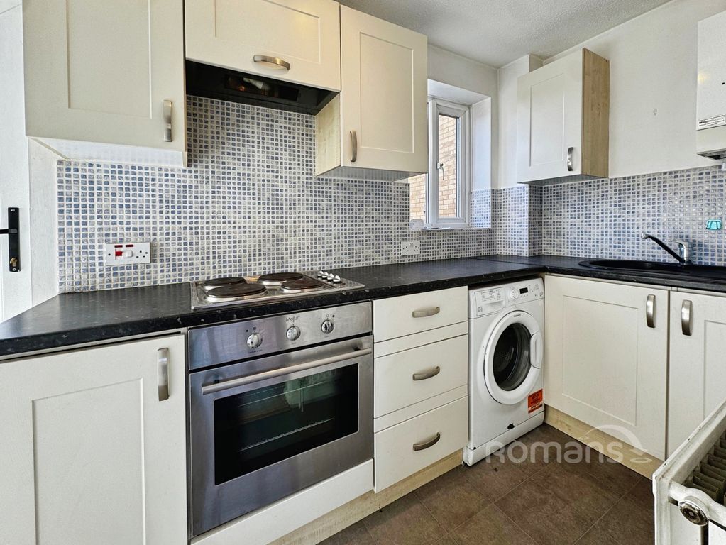 Property photo 3 of 7 Pbox-Img.Jpg