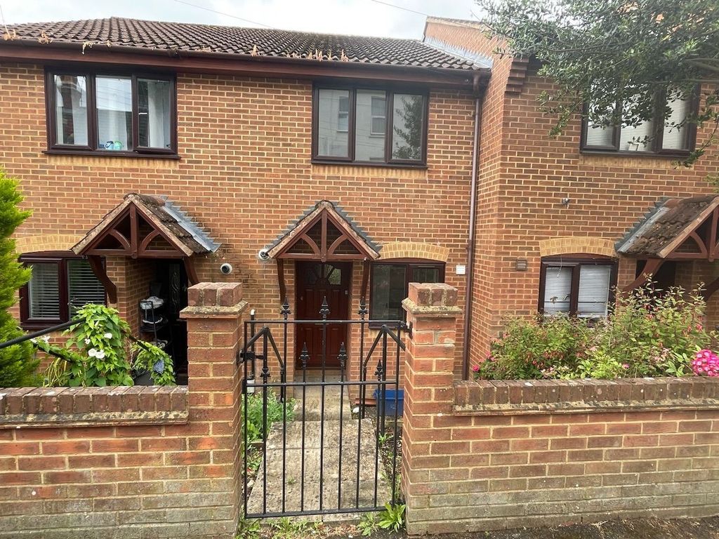 Property photo 1 of 22