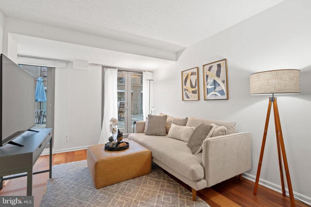 Property photo 3 of 21 <Alttext/>