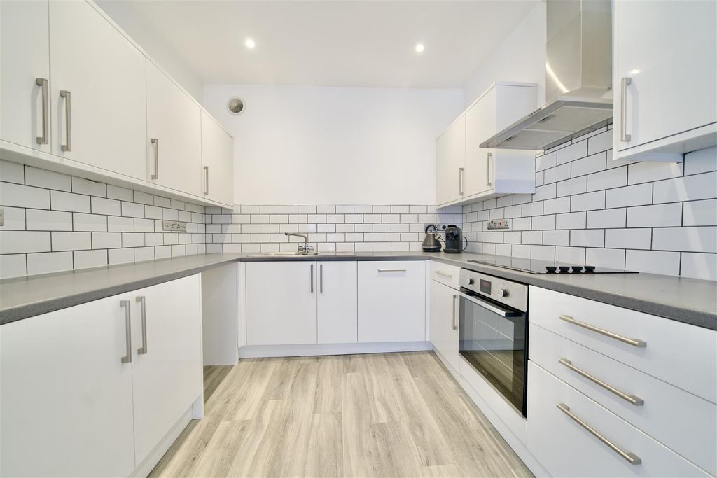 Property photo 3 of 14 Dsc00549.Jpeg