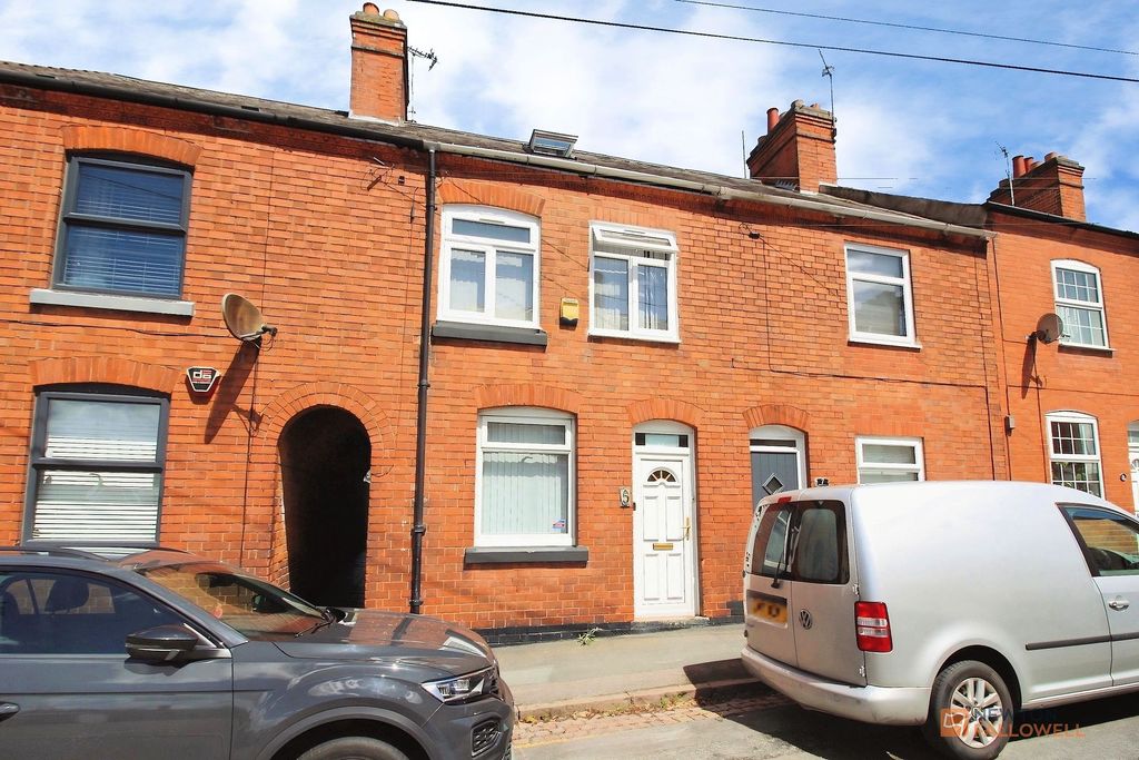 Property photo 1 of 15