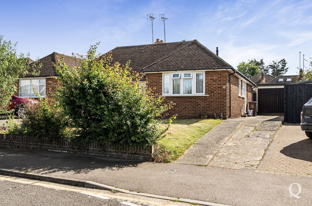 Property photo 1 of 18 1c20Dbb2-d6d3-4A0...