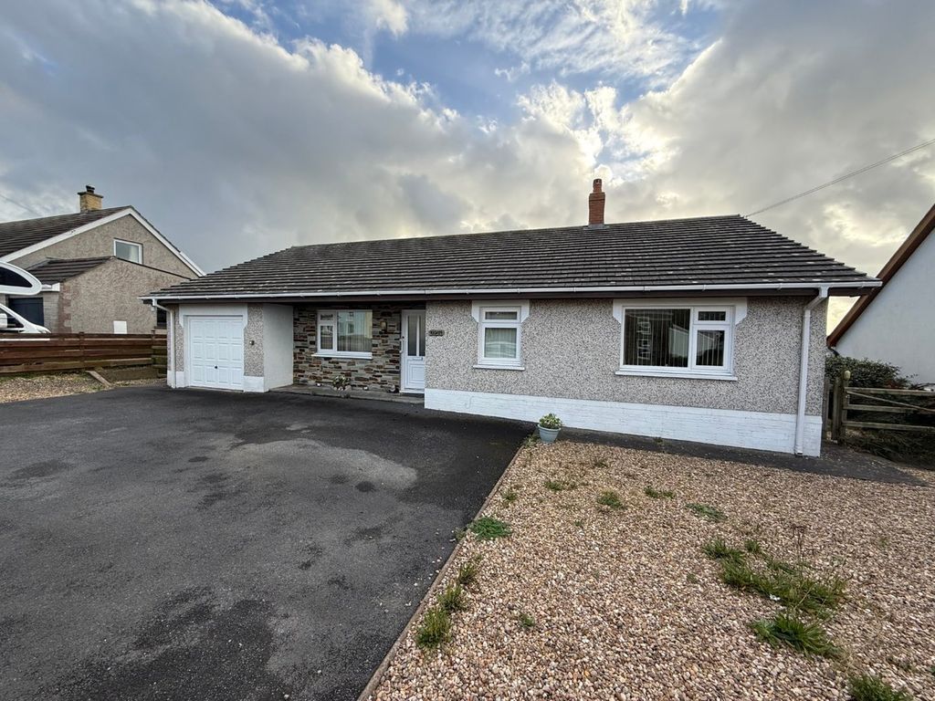 Property photo 1 of 38