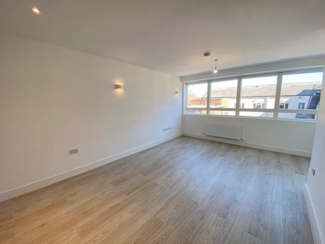 Property photo 3 of 5 Living Room