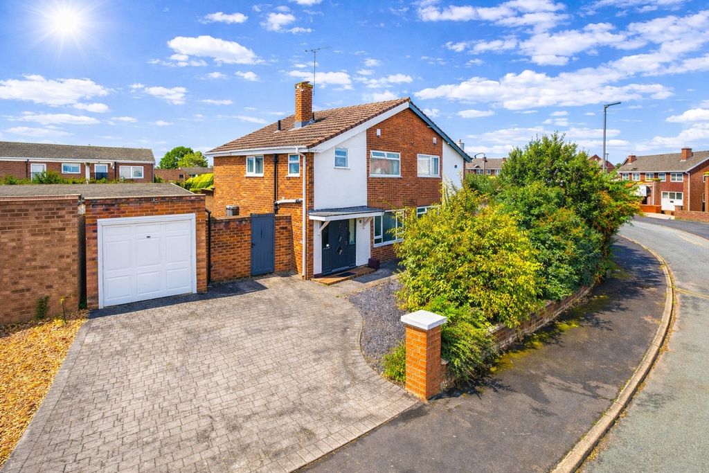 Property photo 1 of 21 Picture No. 01