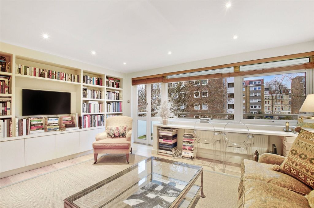 Property photo 3 of 19 Picture No. 05