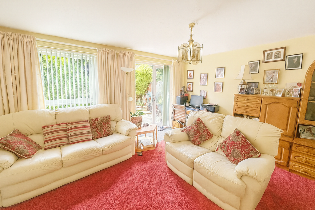 Property photo 2 of 14 Living Room