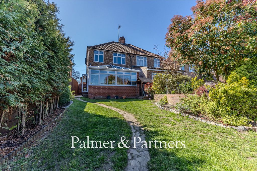 Property photo 2 of 20 Picture No. 22