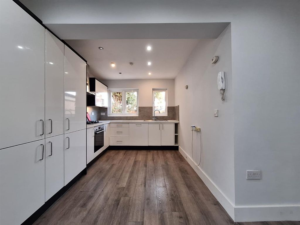 Property photo 3 of 9 Whatsapp Image 2026-01-09 At 10.35.04 (8).Jpeg