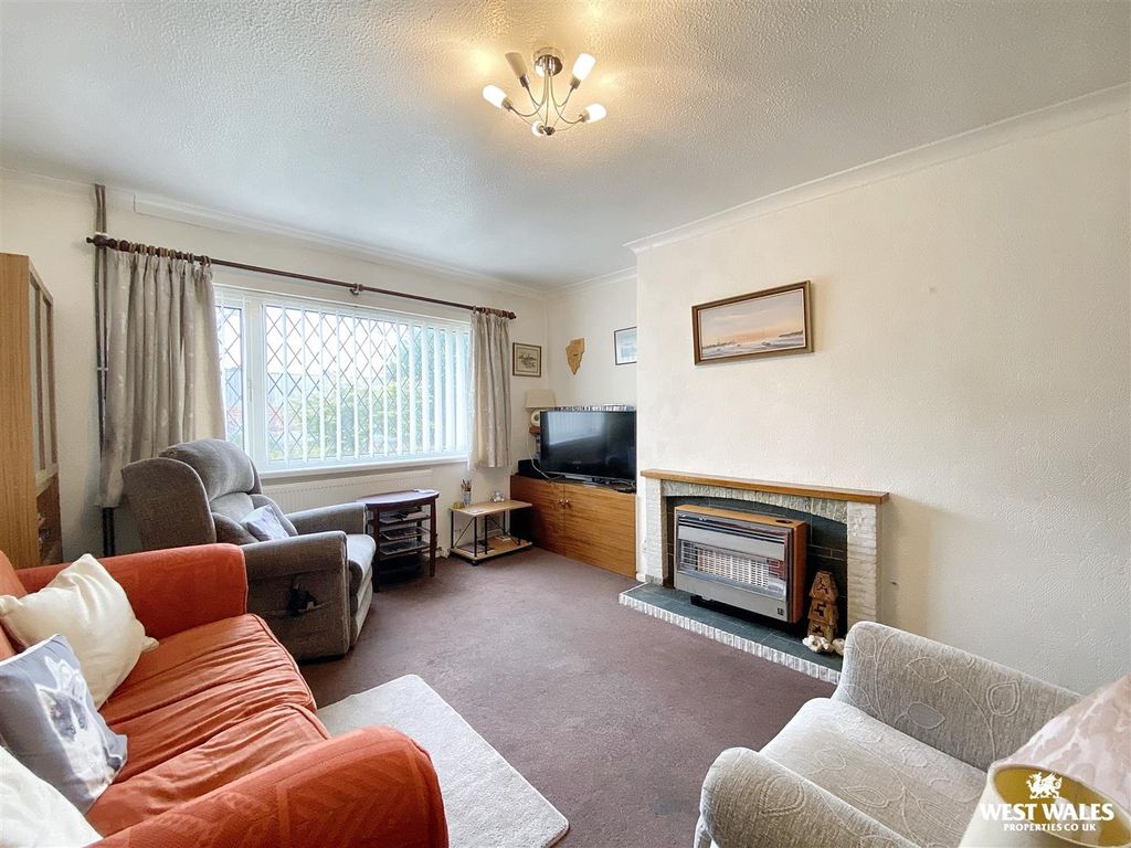 Property photo 2 of 19 Img_4463.Jpg