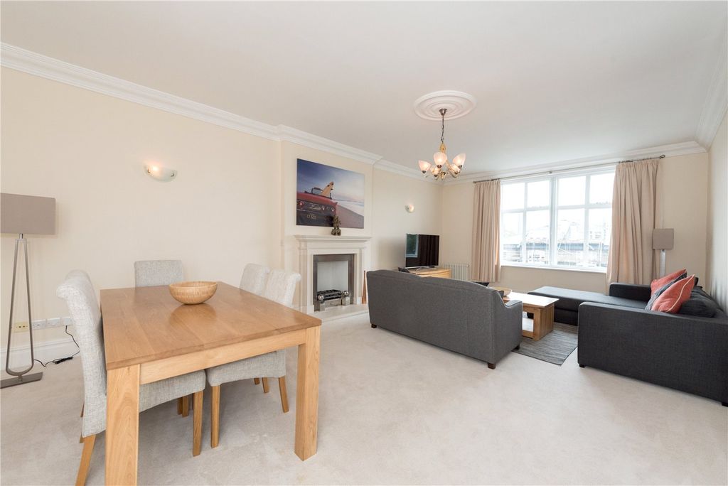 Property photo 2 of 10 Picture No. 01