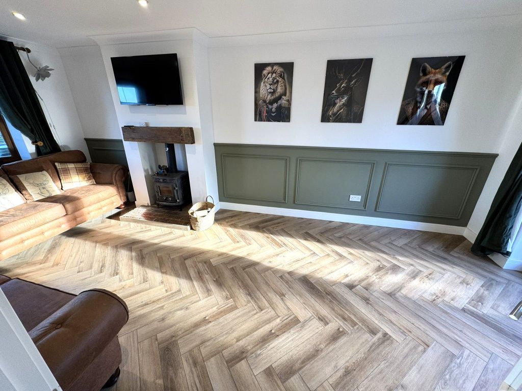 Property photo 2 of 25