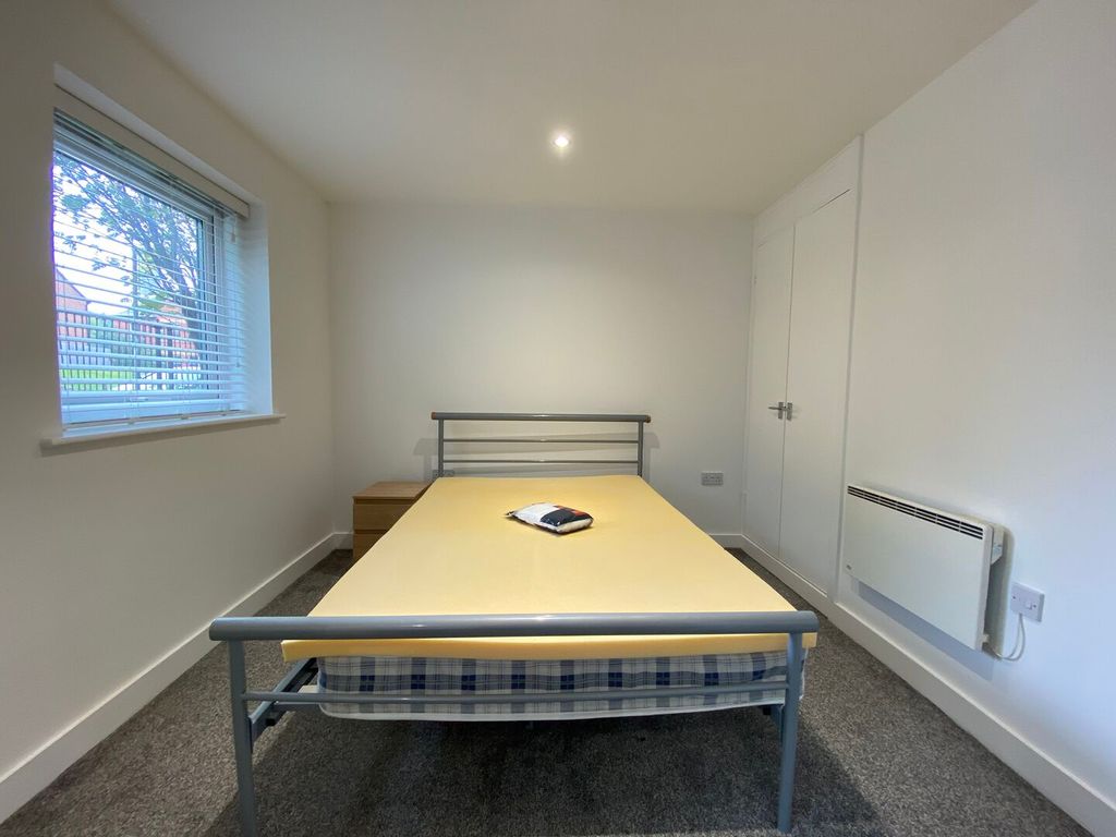 Property photo 3 of 11 Img_34786_23_Original.Jpg