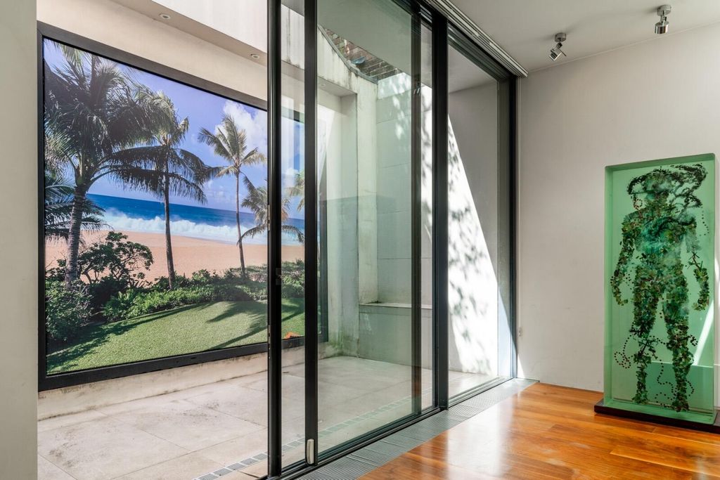 Property photo 3 of 18 Exterior