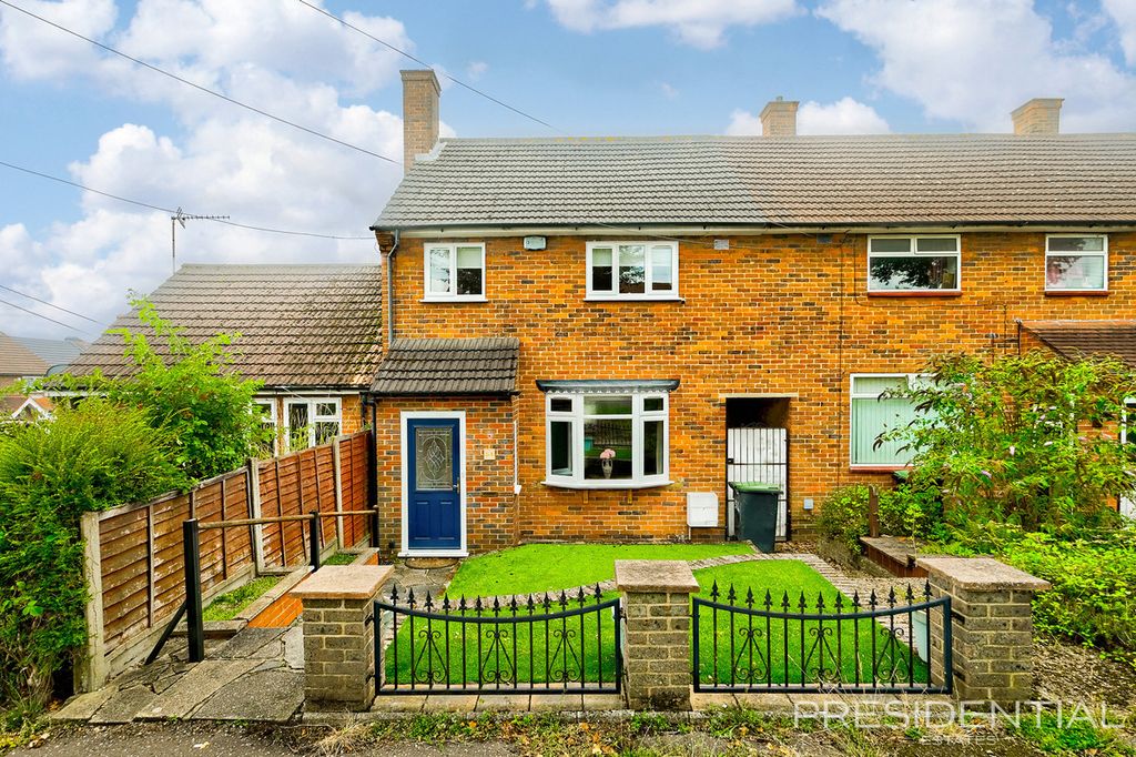 Property photo 1 of 25