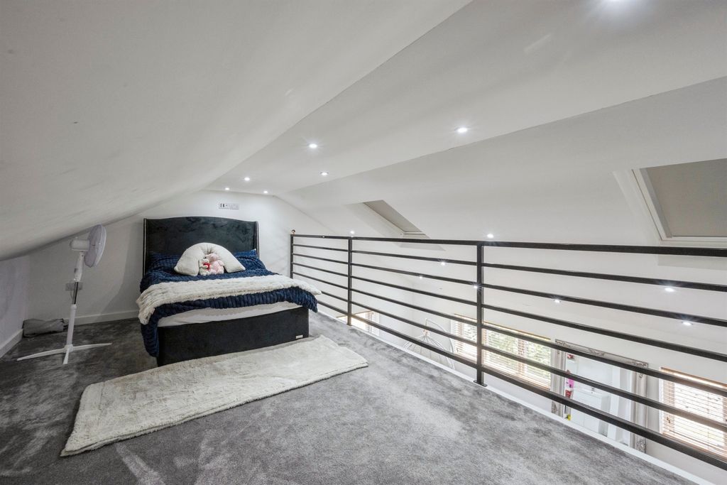 Additional image 14 of 6 bed detached house for saleBrigg Road, Messingham, Scunthorpe DN17