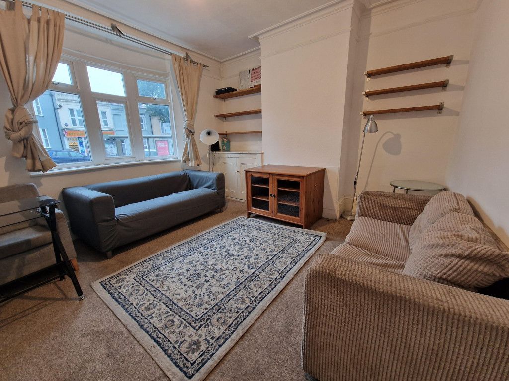 Property photo 3 of 21