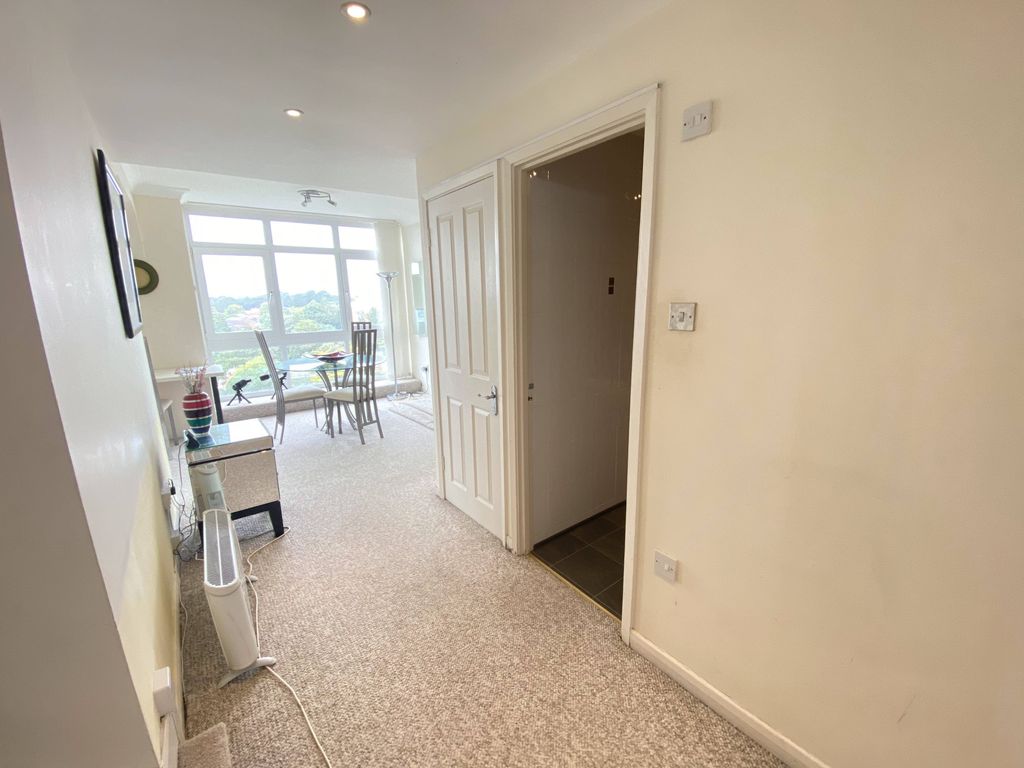 Property photo 3 of 17 Img_3604_2