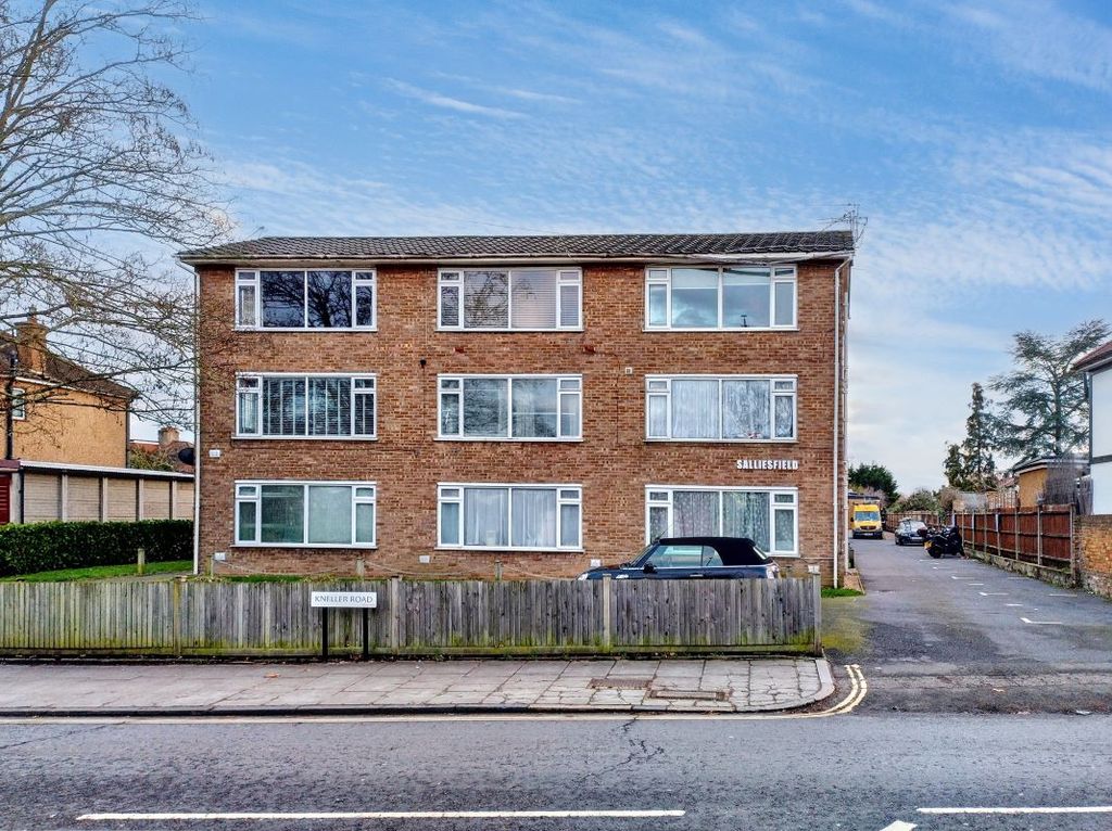 Property photo 2 of 7