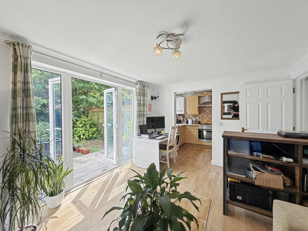 Property photo 3 of 18