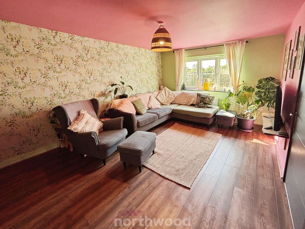 Property photo 2 of 45