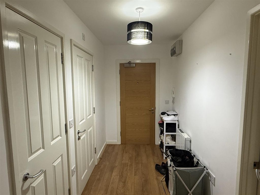 Property photo 2 of 15 Img_2002.Jpeg