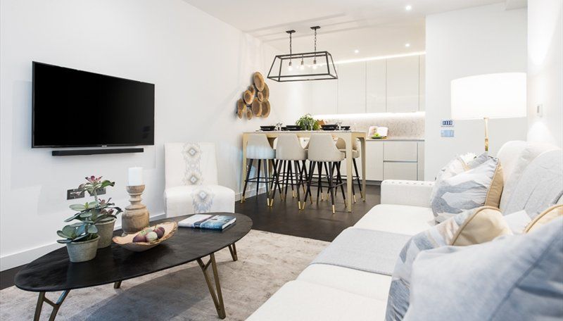 Property photo 1 of 11 2 Bed Flat To Rent