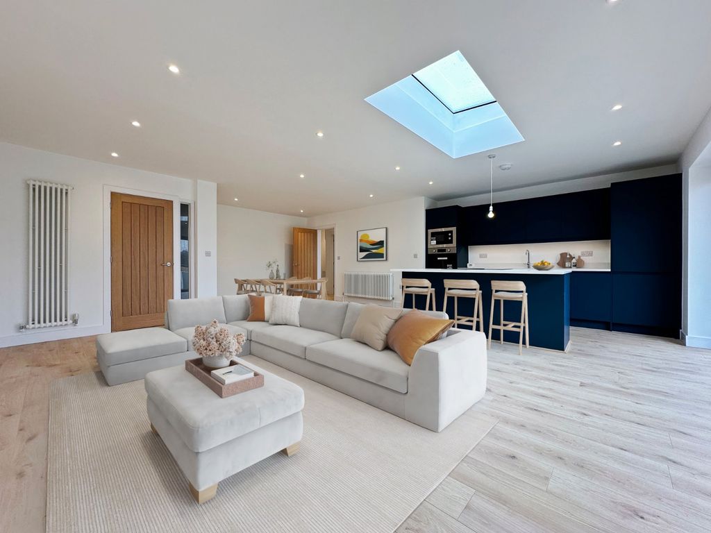 Property photo 1 of 23 Picture No. 32