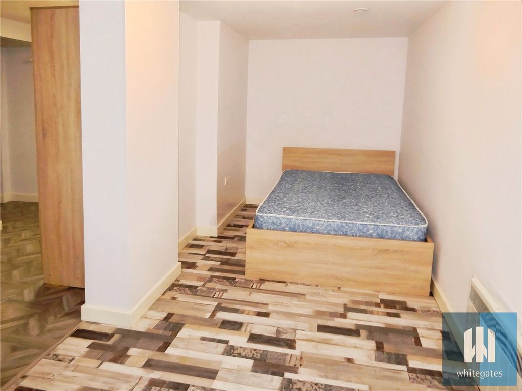 Property photo 3 of 9 Picture No. 12