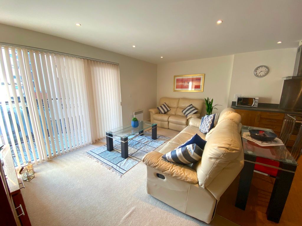 Property photo 3 of 17