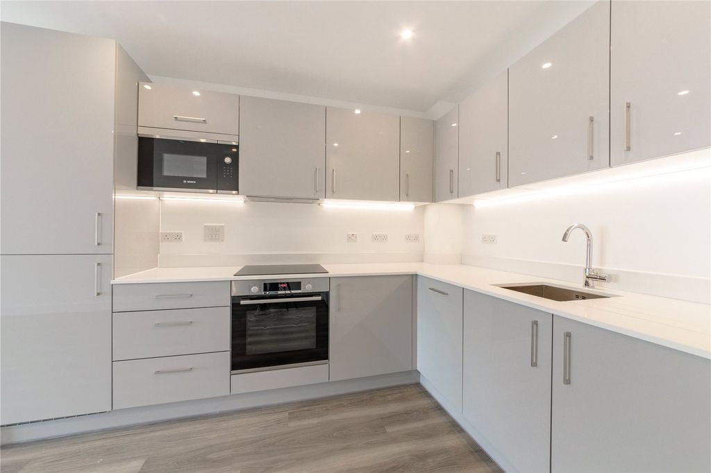 Property photo 2 of 7 Picture No. 09