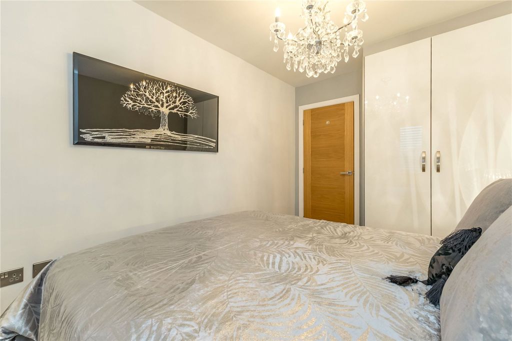 Additional image 17 of 5 bed detached house for saleBallroyd Lane, Longwood, Huddersfield HD3