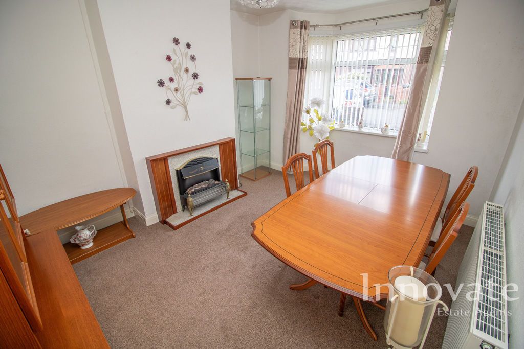 Property photo 2 of 11 Photo 1